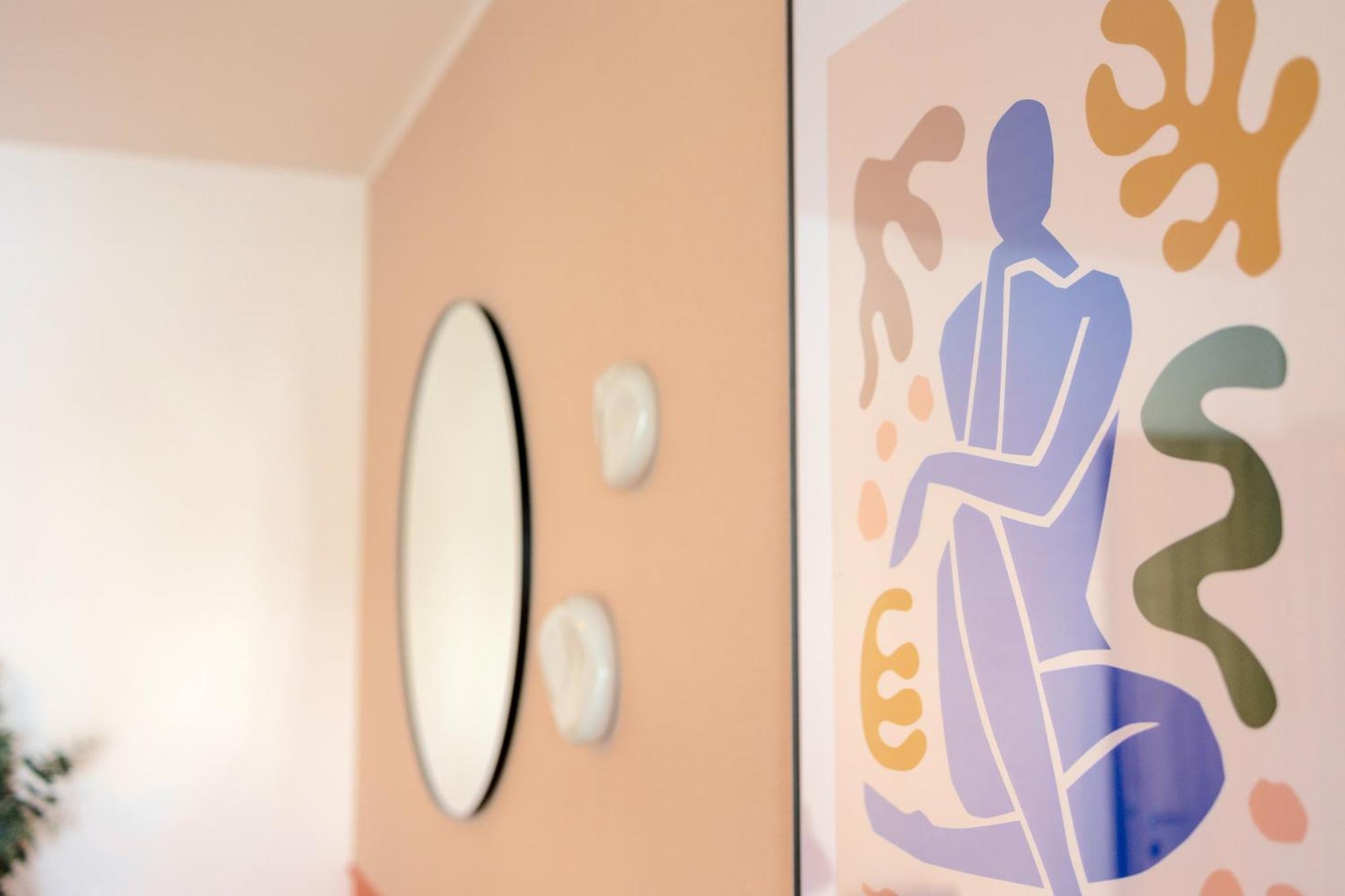 Design Apartment - Balcony, Free Parking, Yoga, 10 Mins To Center, By Gravity Praag Buitenkant foto